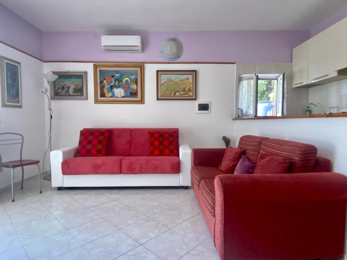 Apartment Tirreno Tirrenia Buitenkant foto