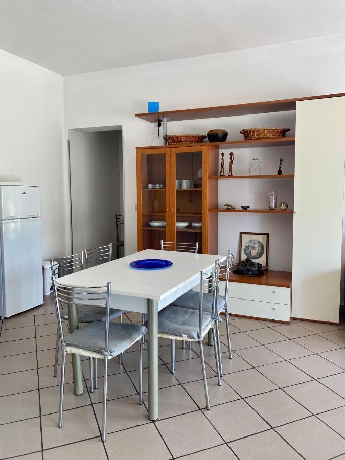 Apartment Tirreno Tirrenia Buitenkant foto