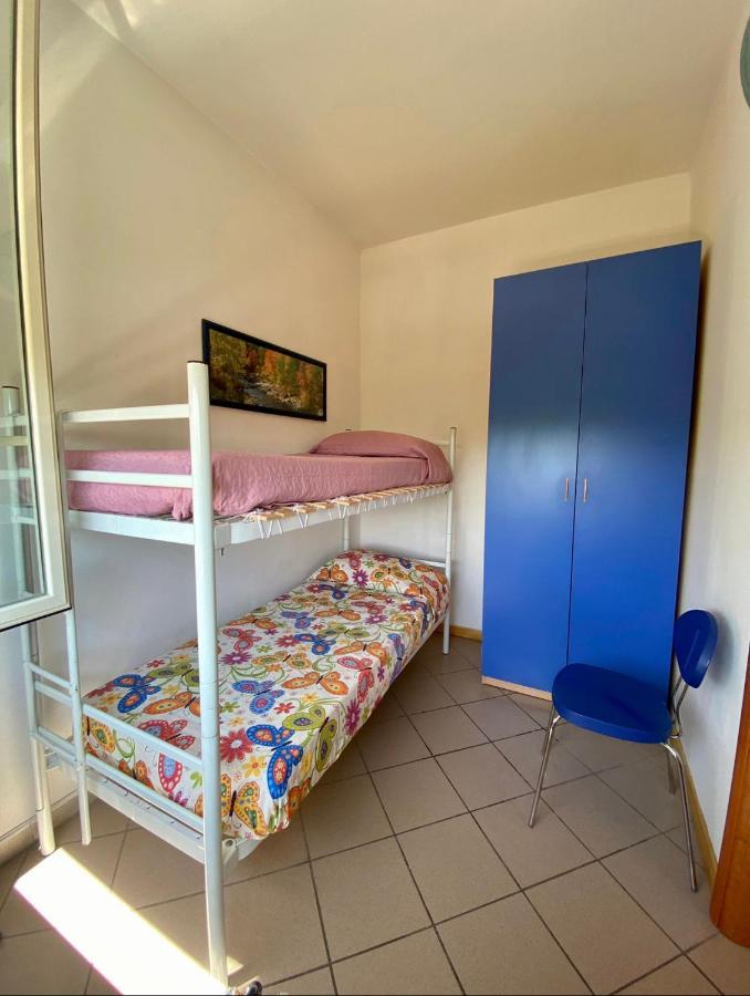 Apartment Tirreno Tirrenia Buitenkant foto